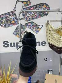 Picture of UGG Shoes _SKUUGGsz35-40QL102019818